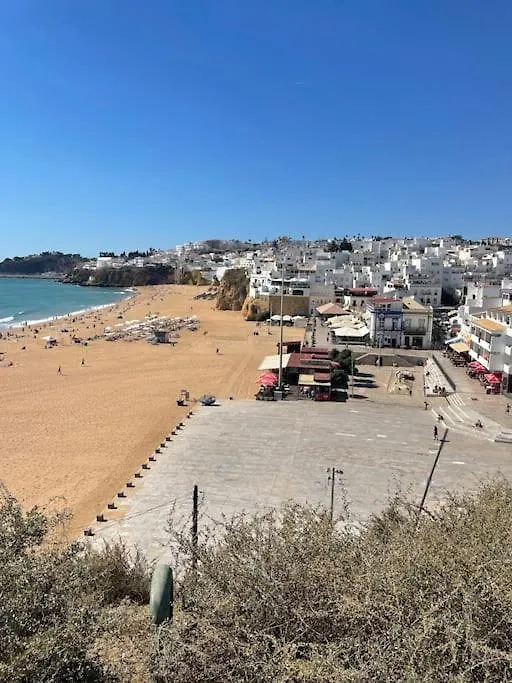 Superbe Appartement, Parking,300 M De La Plage Albufeira Apartmán